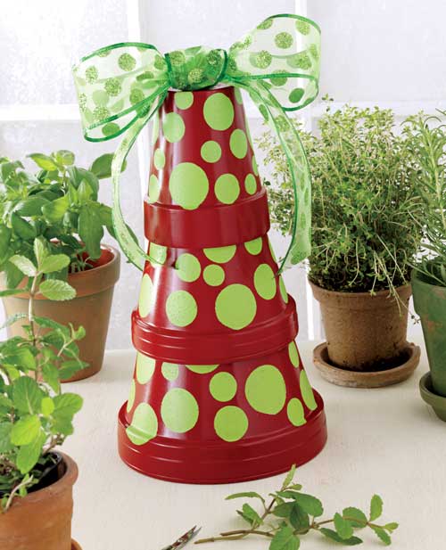 2. Turn Terracotta Pots Into Christmas Trees 