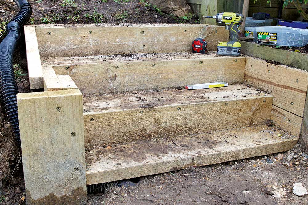 steps, handyman magazine, 