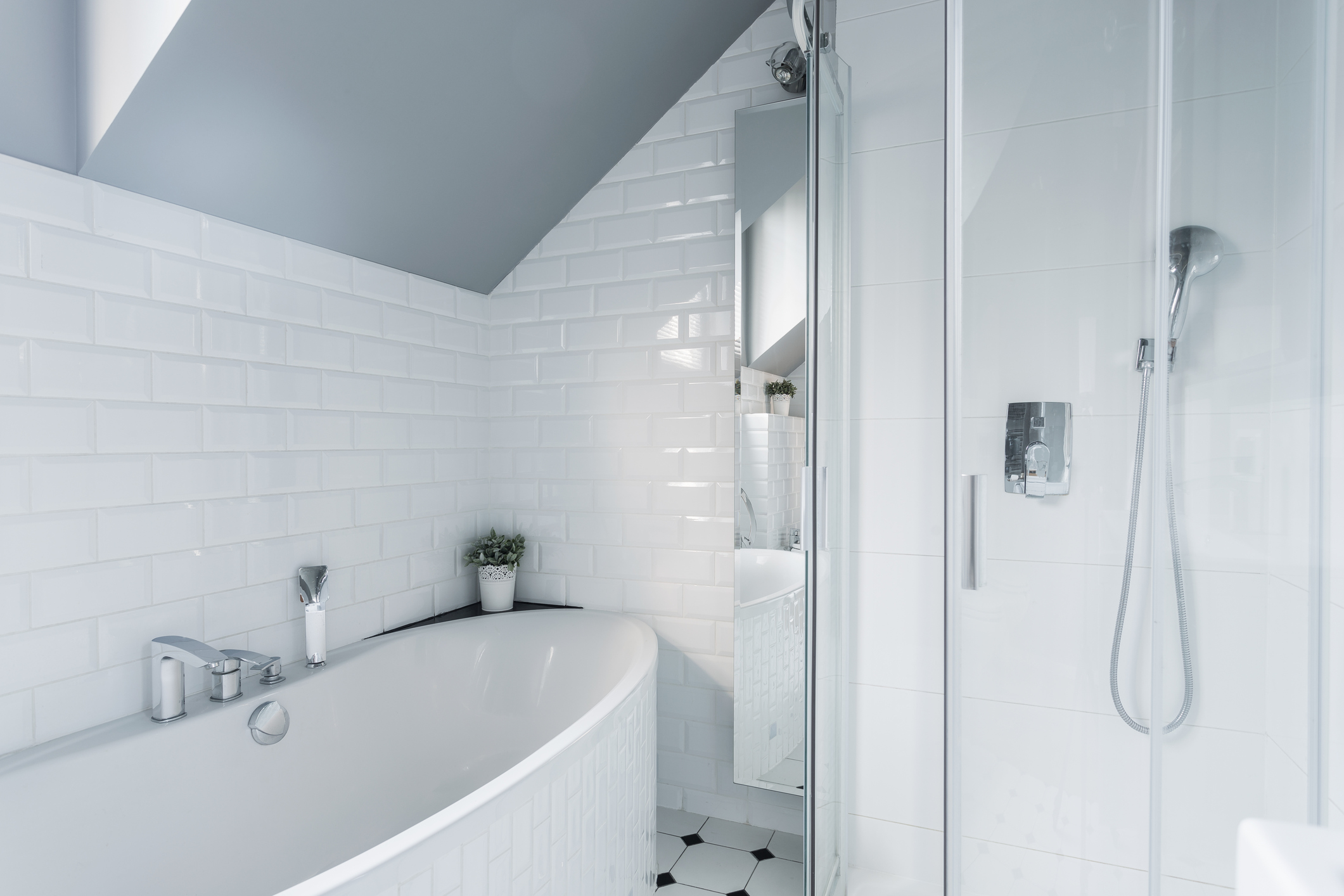 Keep bathroom tile grout white for longer. Image: Istock