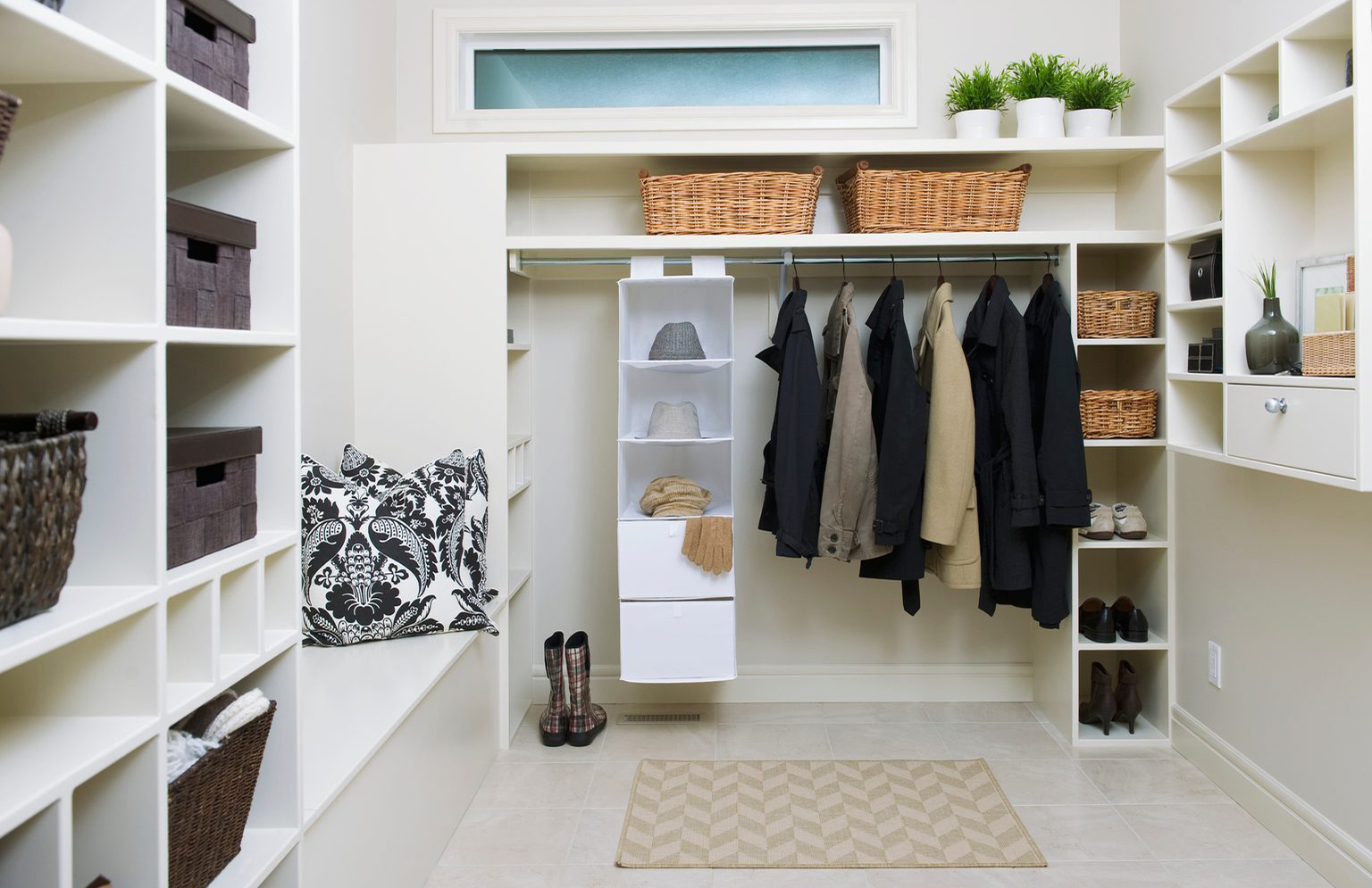 22 best ideas for organising your walk-in wardrobe