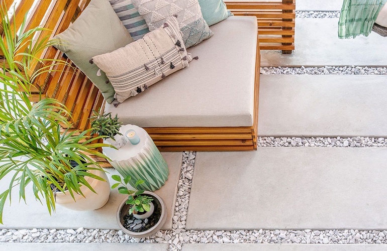 How to build and pour your own modern concrete patio