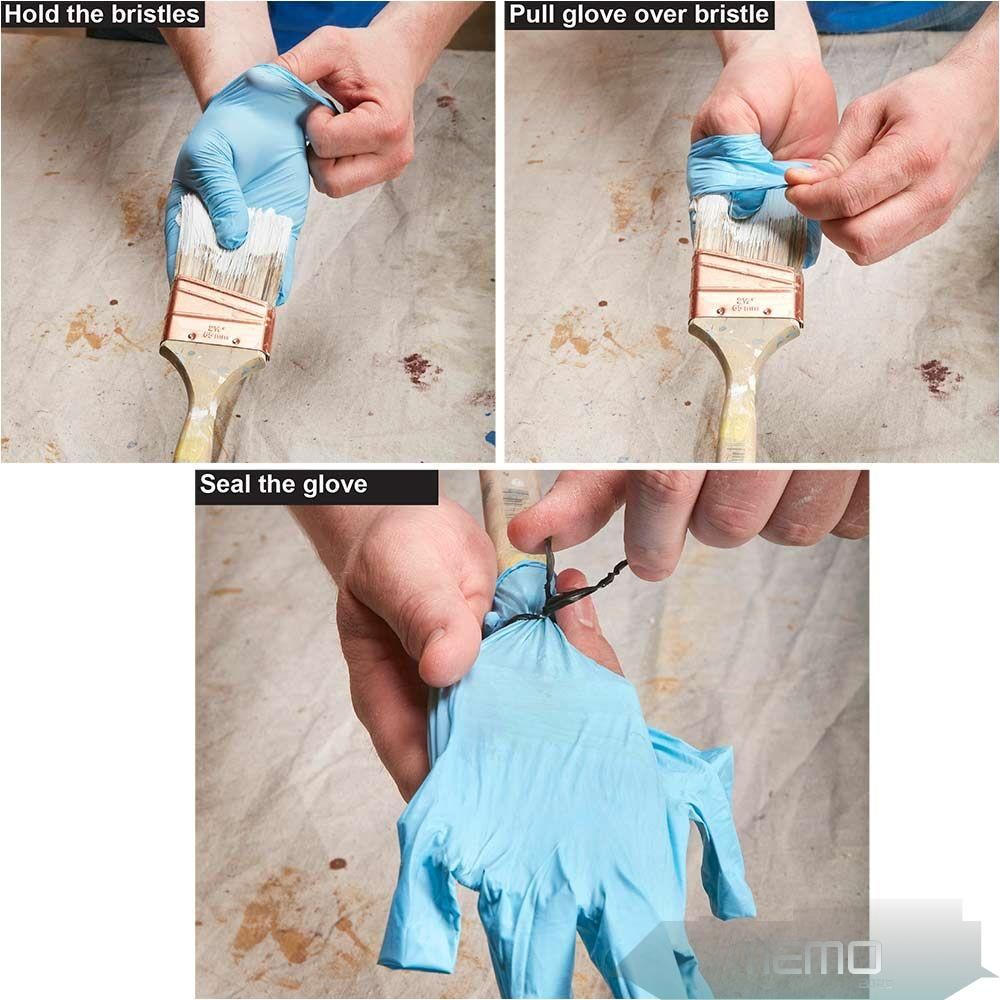Preserve a brush with a glove