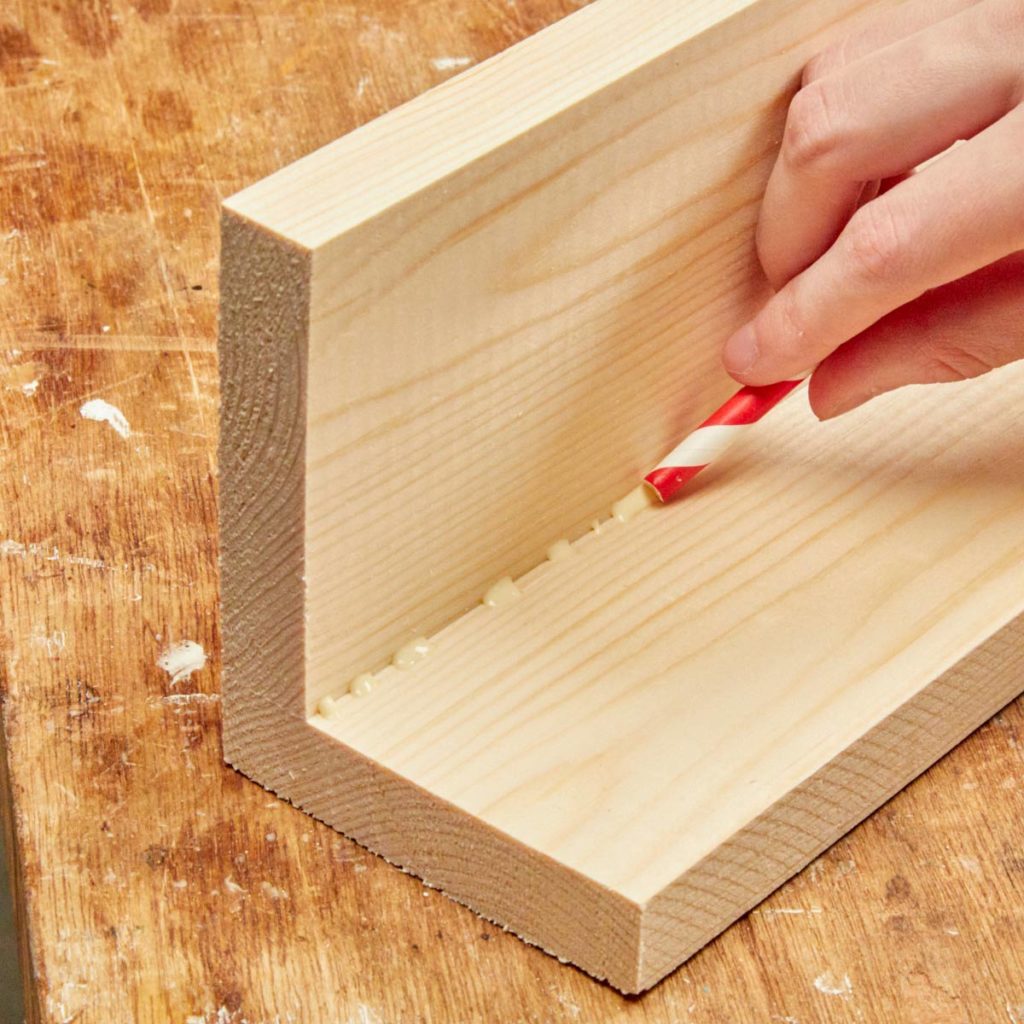 A clever way to get rid of glue squeeze-out