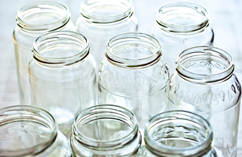 How to prepare glass jars for reuse
