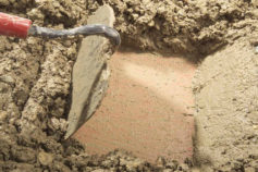 How to properly mix concrete