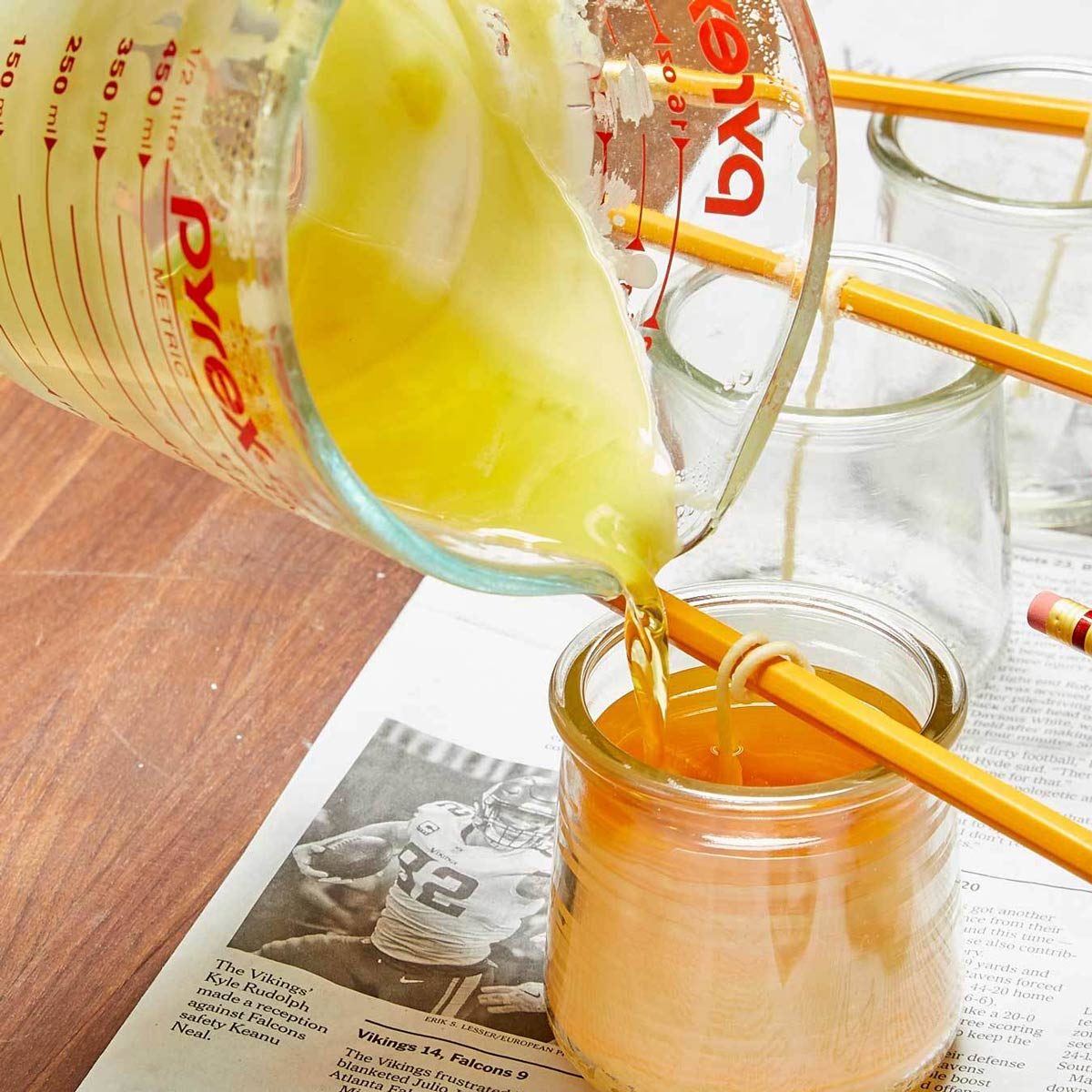 Pour the wax and allow to cool