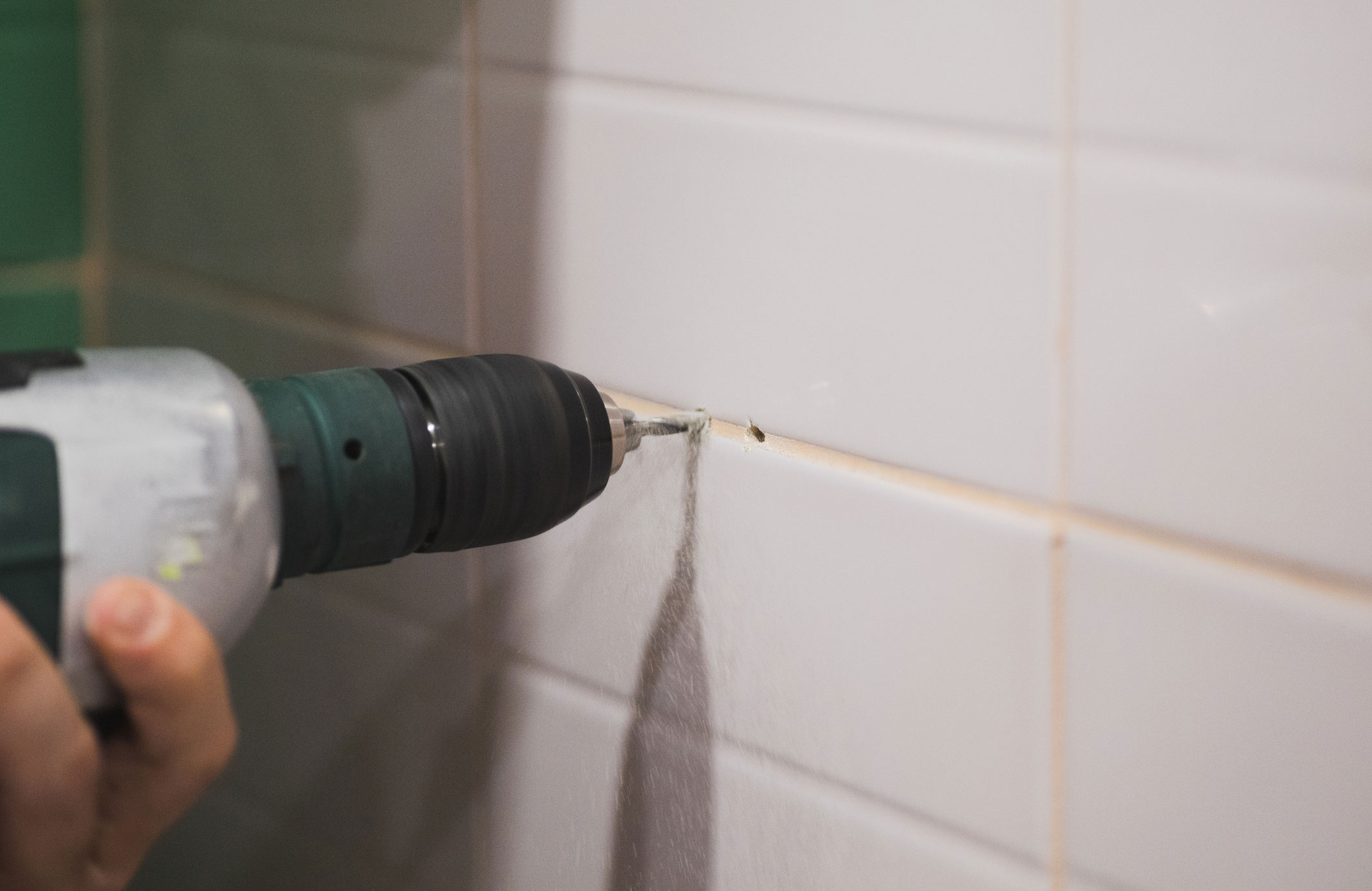 Stop drill bits from skating