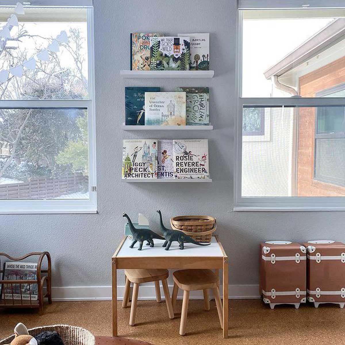 Kids’ room paint colour: Light Grey